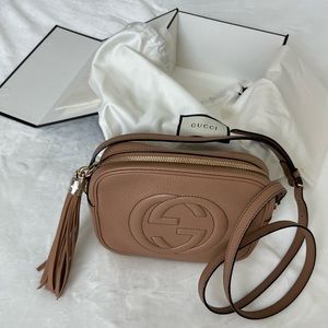 Gucci Pebbled Calfskin Small Soho Disco Bag Camelia